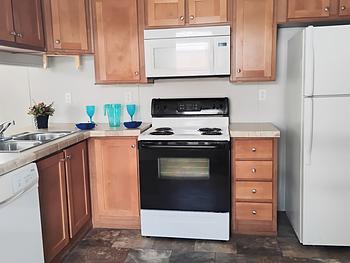 Photo of For Rent: 3-bedroom, 2-bathroom |  Lawrence 40