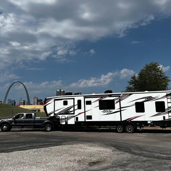 Thumbnail of RV