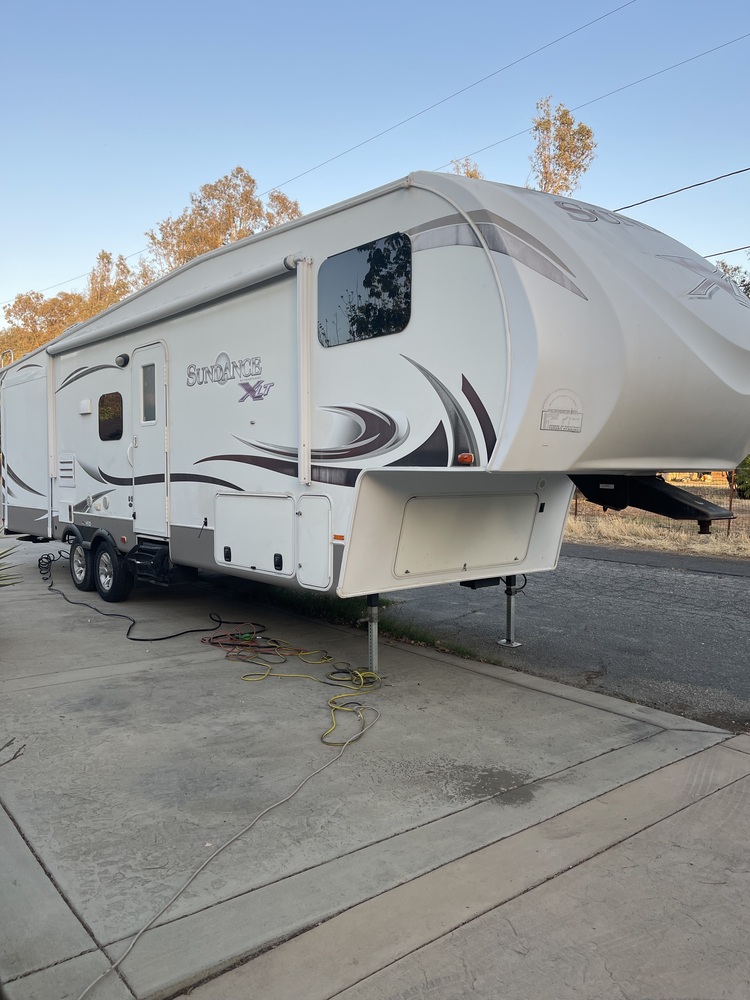Photo of Rv