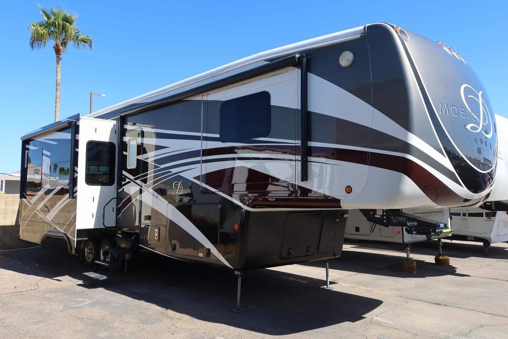 Photo of Rv