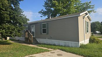 Thumbnail of mobile home