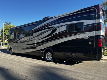 Thumbnail of RV