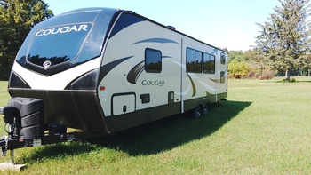 Thumbnail of RV