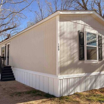 Thumbnail of mobile home