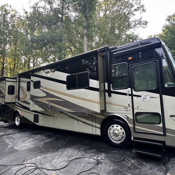Thumbnail of RV