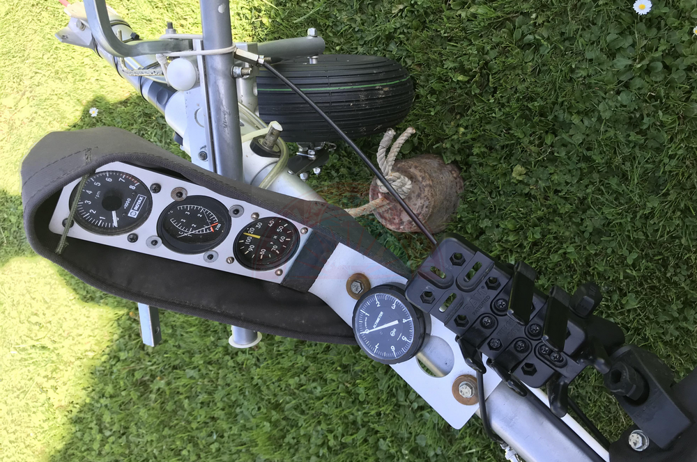 b1c6059c-8a56-11f0-87ea-b4e35605155b