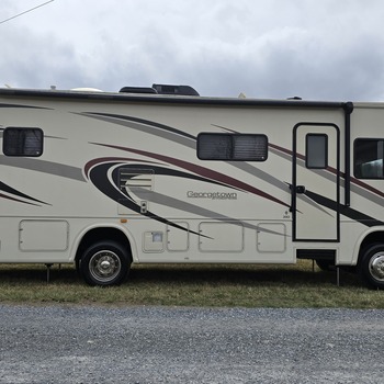 Thumbnail of RV