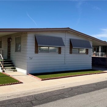 Thumbnail of mobile home