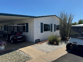 Thumbnail of mobile home