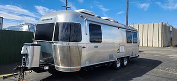 Thumbnail of RV