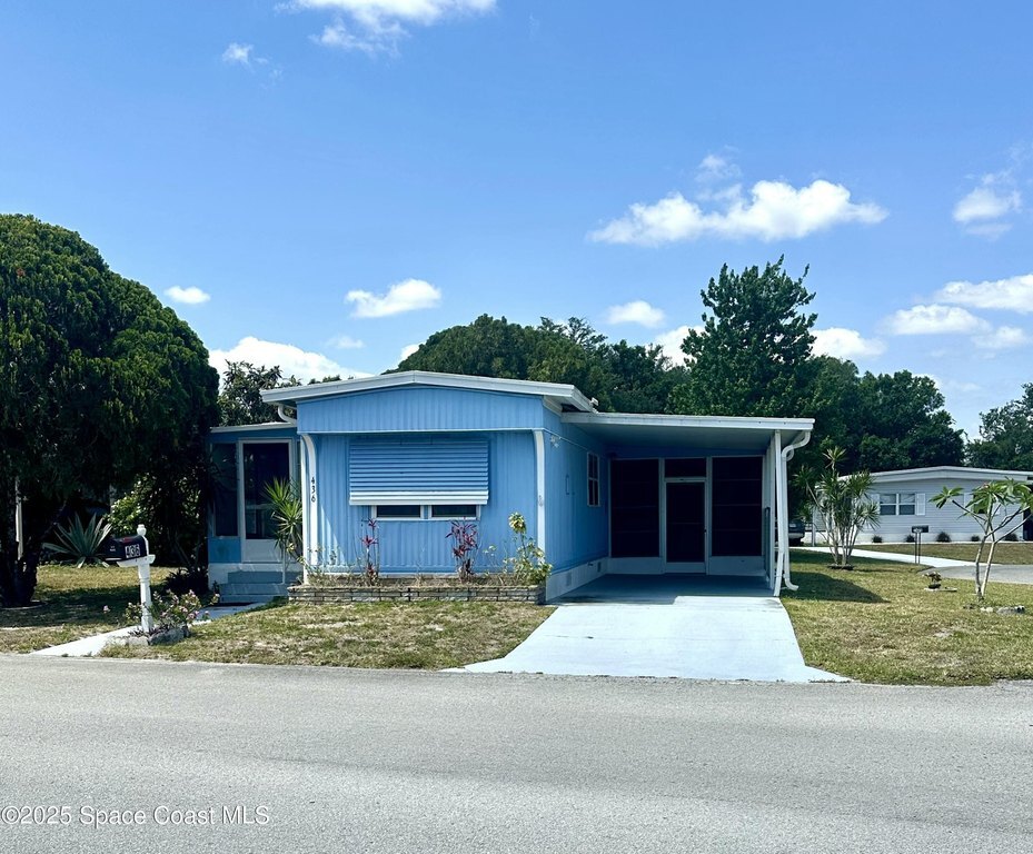 Photo of Mobile Home