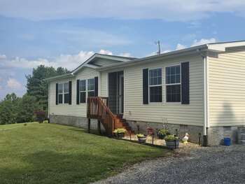 Thumbnail of mobile home