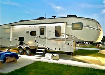 Thumbnail of RV
