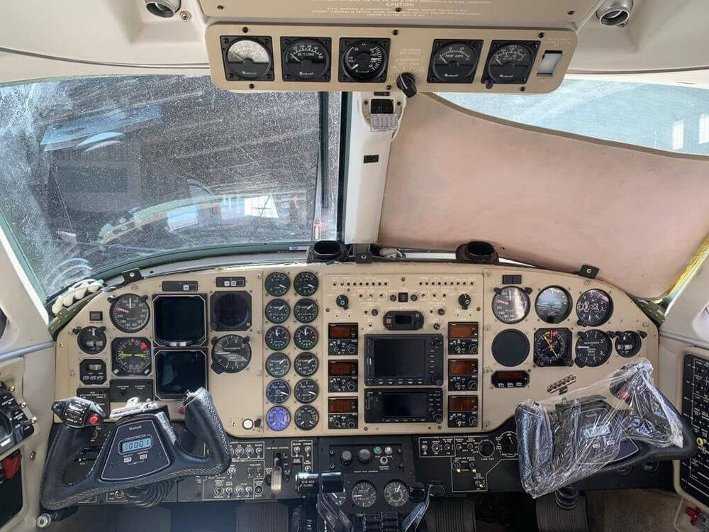 6760/beechcraft-king-air-c90gt-2006-5-venda-flightmarket-1938.jpg