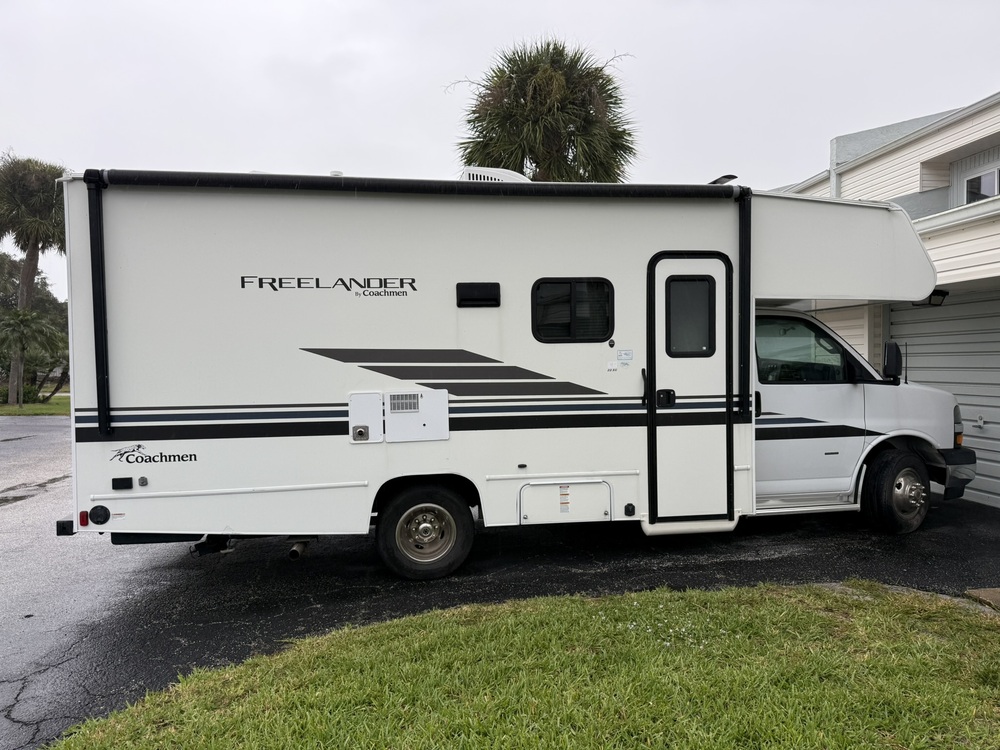 Photo of Rv