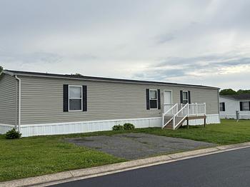 Thumbnail of mobile home