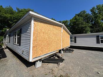 Thumbnail of mobile home