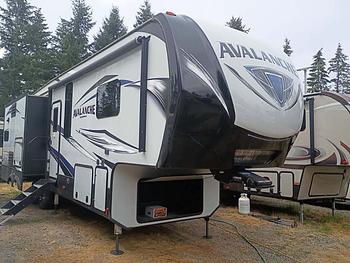 Thumbnail of RV