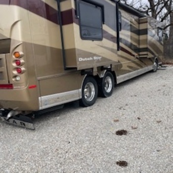 Thumbnail of RV