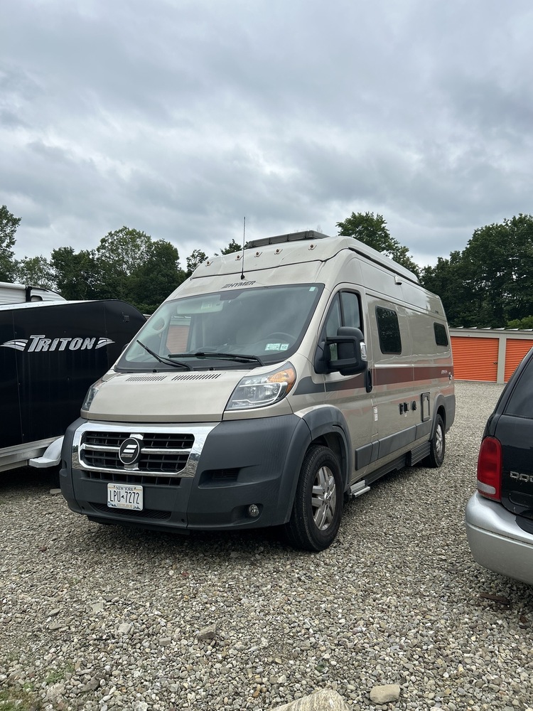 Photo of Rv