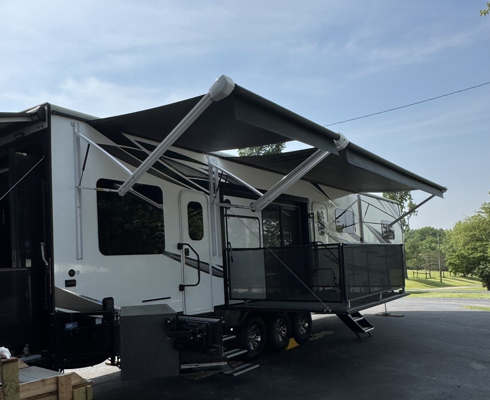 Photo of Rv