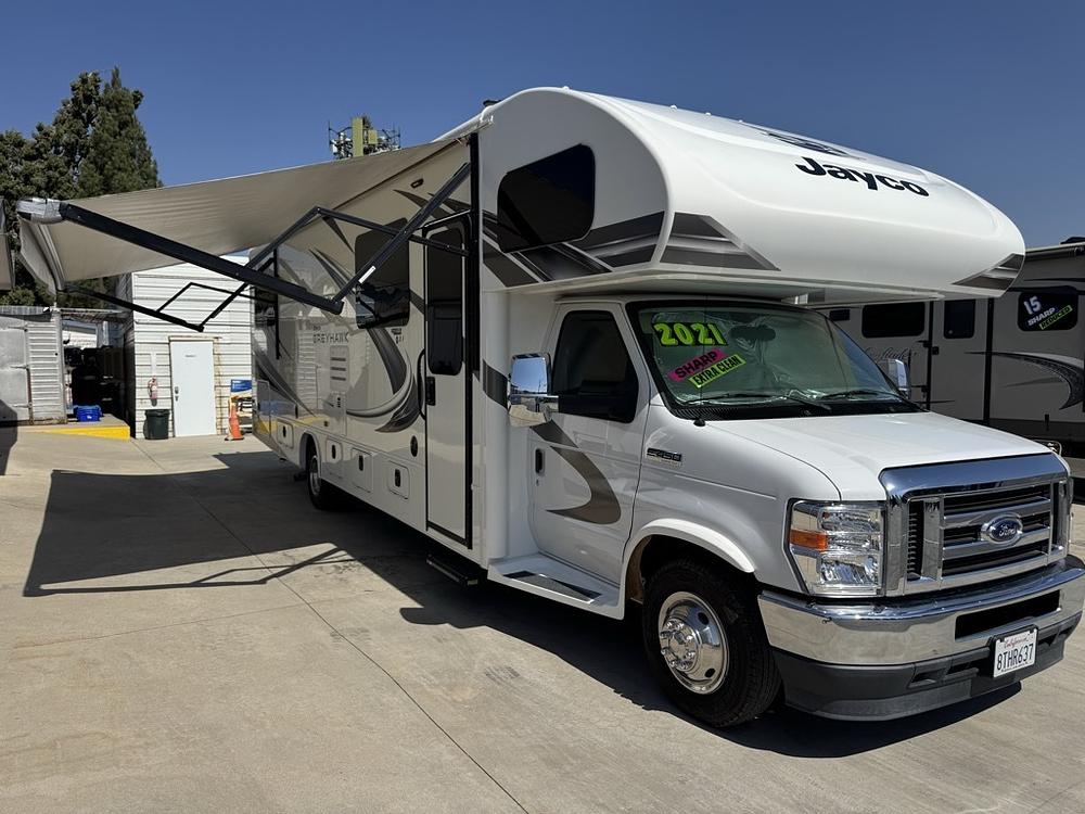 Photo of Rv
