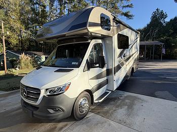 Thumbnail of RV