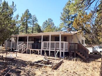 Thumbnail of mobile home