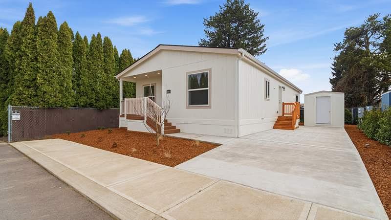 Photo of Mobile Home