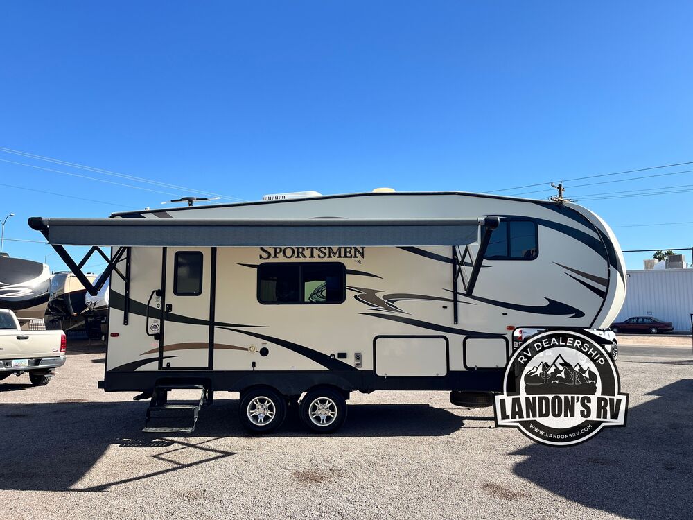 Photo of Rv
