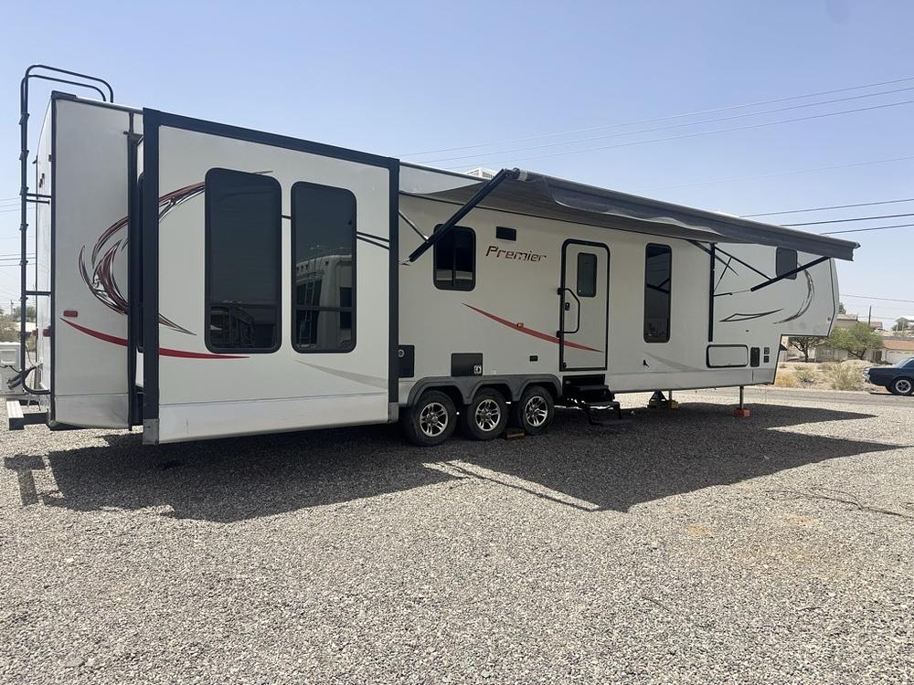 Photo of Rv