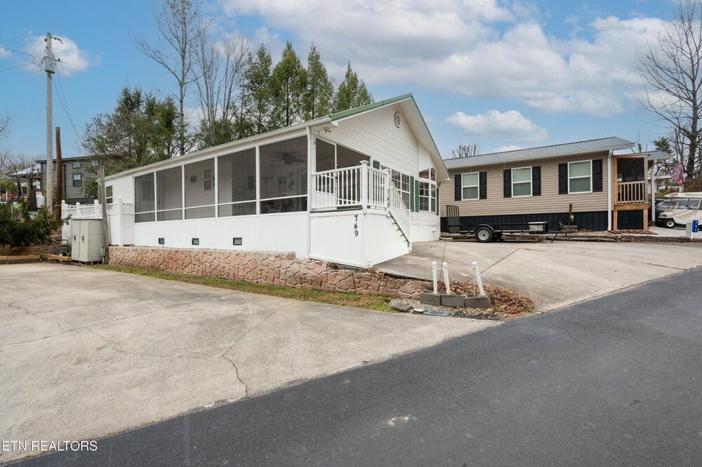 Photo of Mobile Home