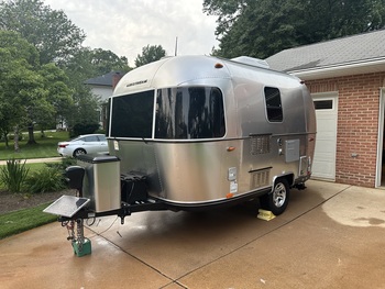 Thumbnail of RV