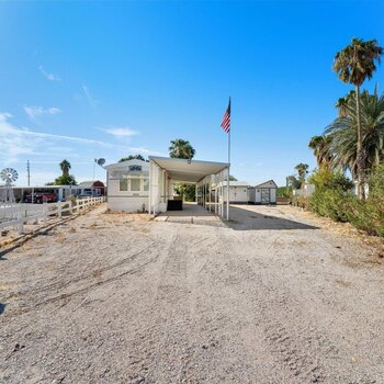 Thumbnail of mobile home