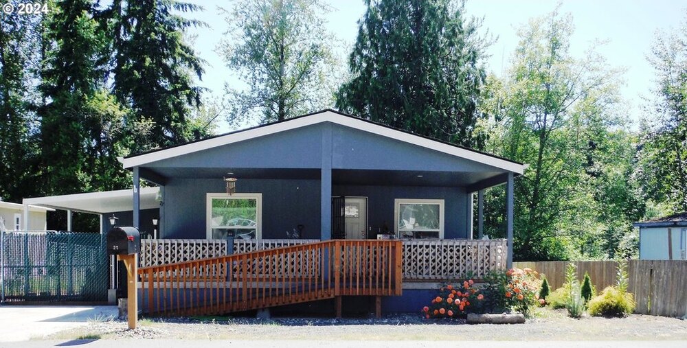 Photo of Mobile Home