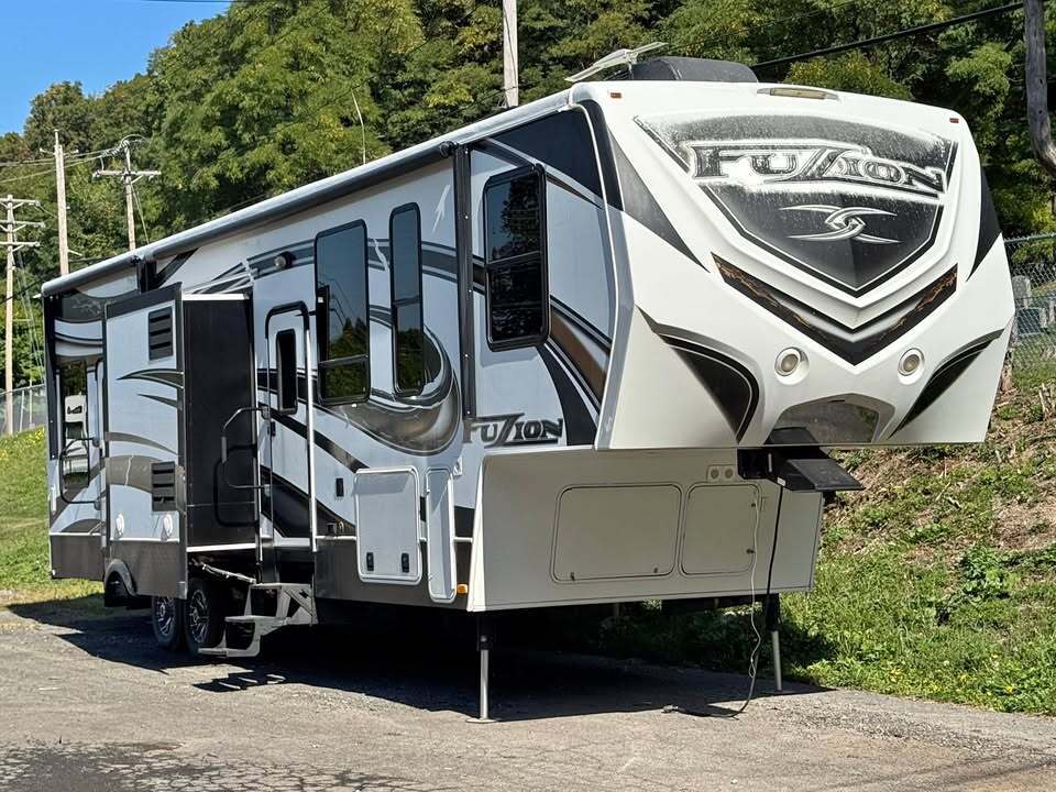 Photo of Rv
