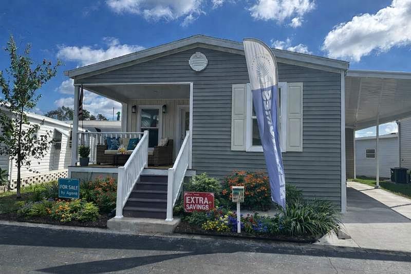 Photo of Mobile Home