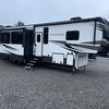 RV for Sale: 2021 AVALANCHE 395BH
