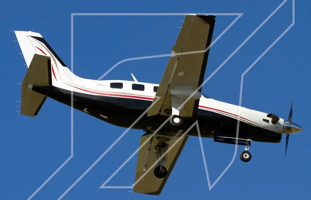 7127/piper-jetprop-2006-flightmarket-id-7127-32041.webp