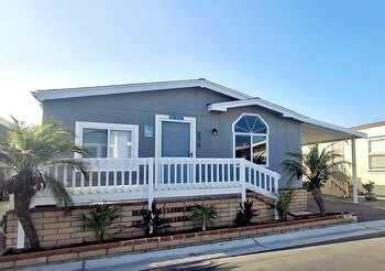 Thumbnail of mobile home