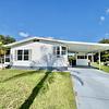 Mobile Home for Sale: 2 Bed, 2 Bath Home At Camelot East Village, Sarasota, FL