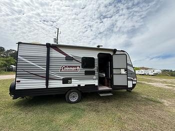 Thumbnail of RV