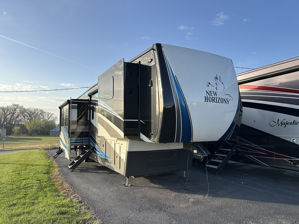 Photo of Rv