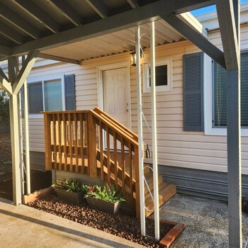 Thumbnail of mobile home