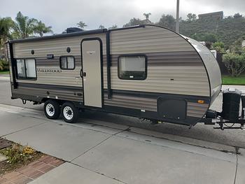 Thumbnail of RV