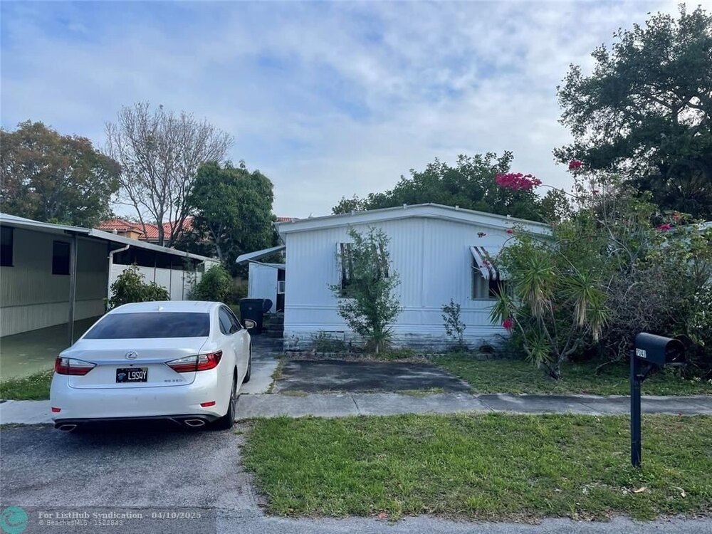 Photo of Mobile Home