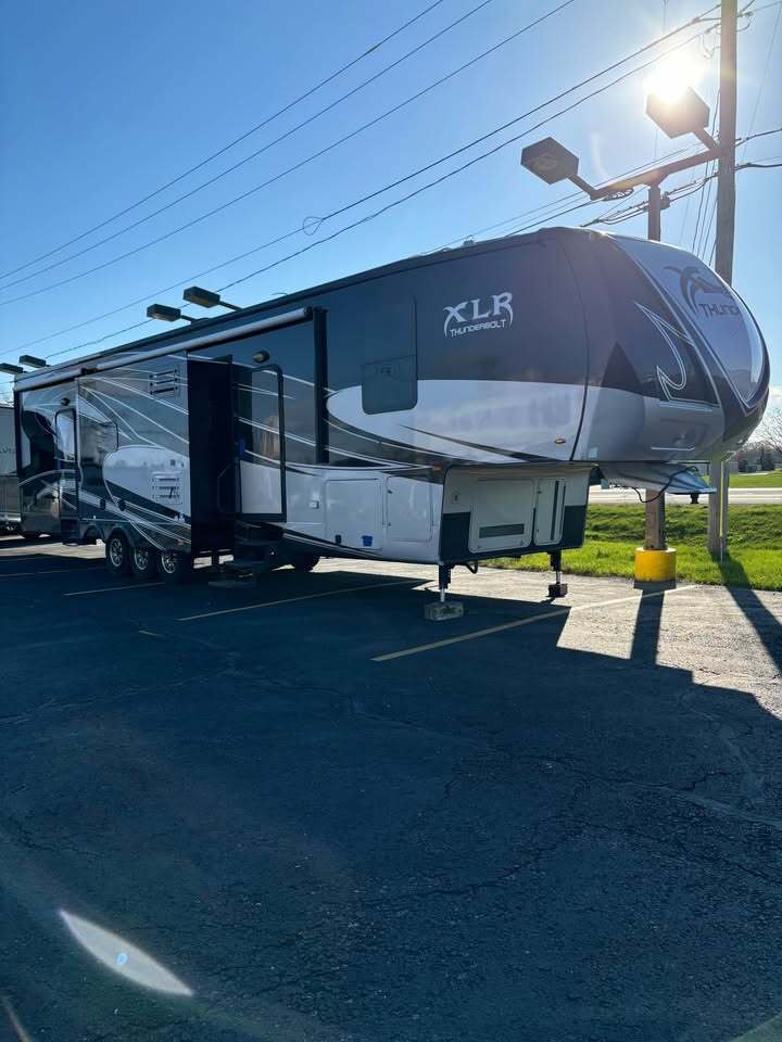 Photo of Rv