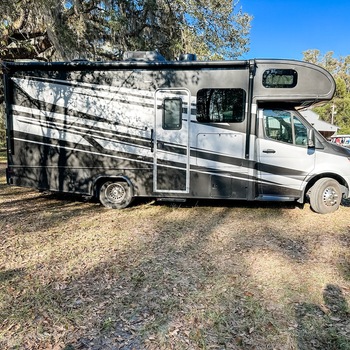 Thumbnail of RV