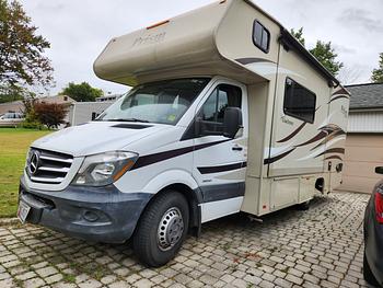 Thumbnail of RV