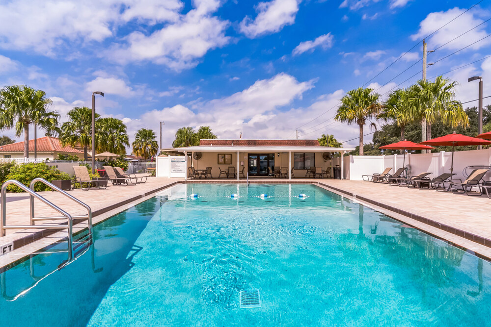 80 Crowell St Port Orange FL 32127 USA Exterior DSC03509